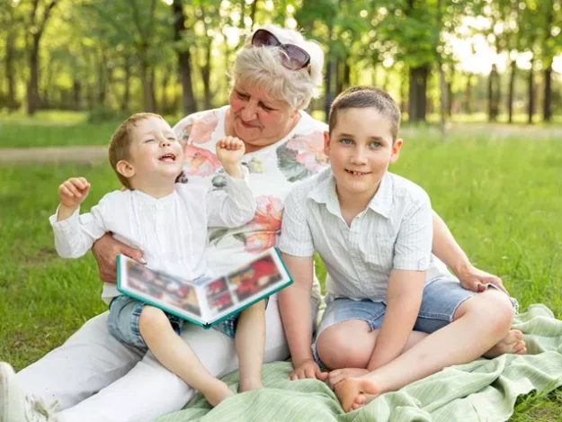 Short-term foster care - foster parent with looked after children