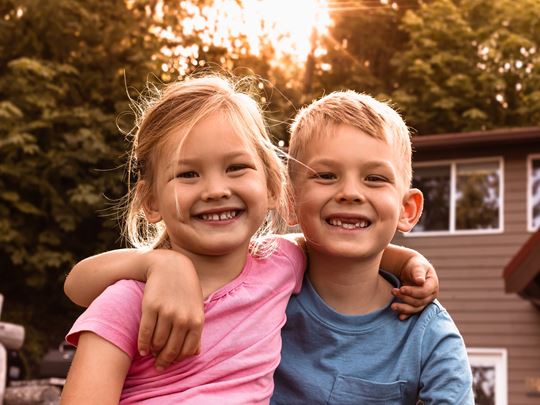 How much do foster parents get paid