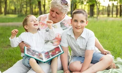 Short-term foster care - foster parent with looked after children