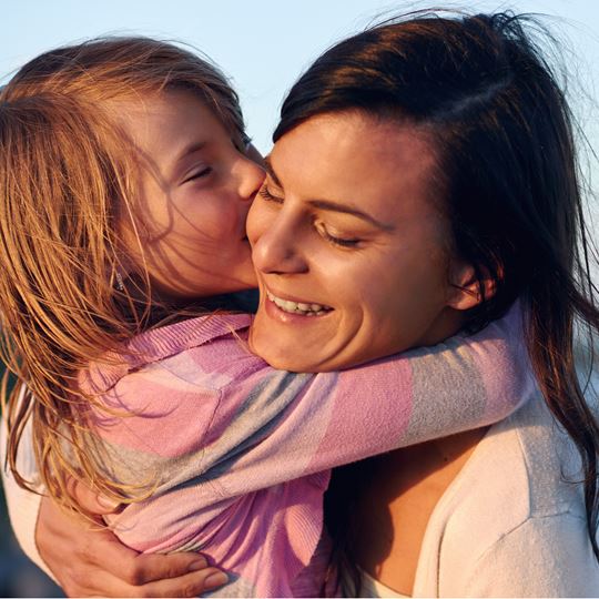 Can a single parent foster?